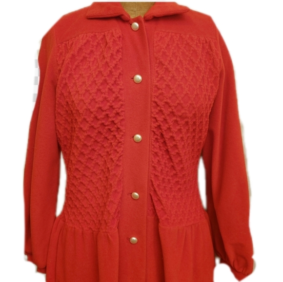 Vintage Old Lady type robe - Picture 2 of 12